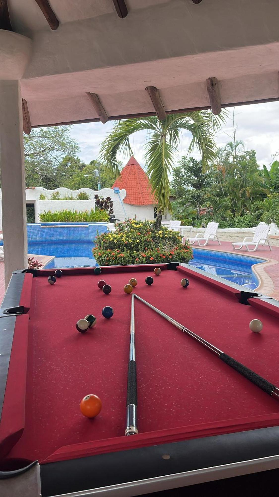 Mia Nueva Gorgona Hotel Ngoại thất bức ảnh